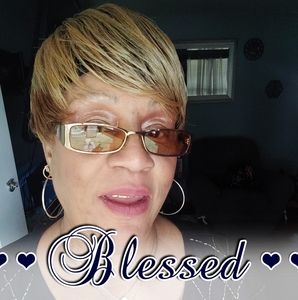 Meet your Posher, Wynona